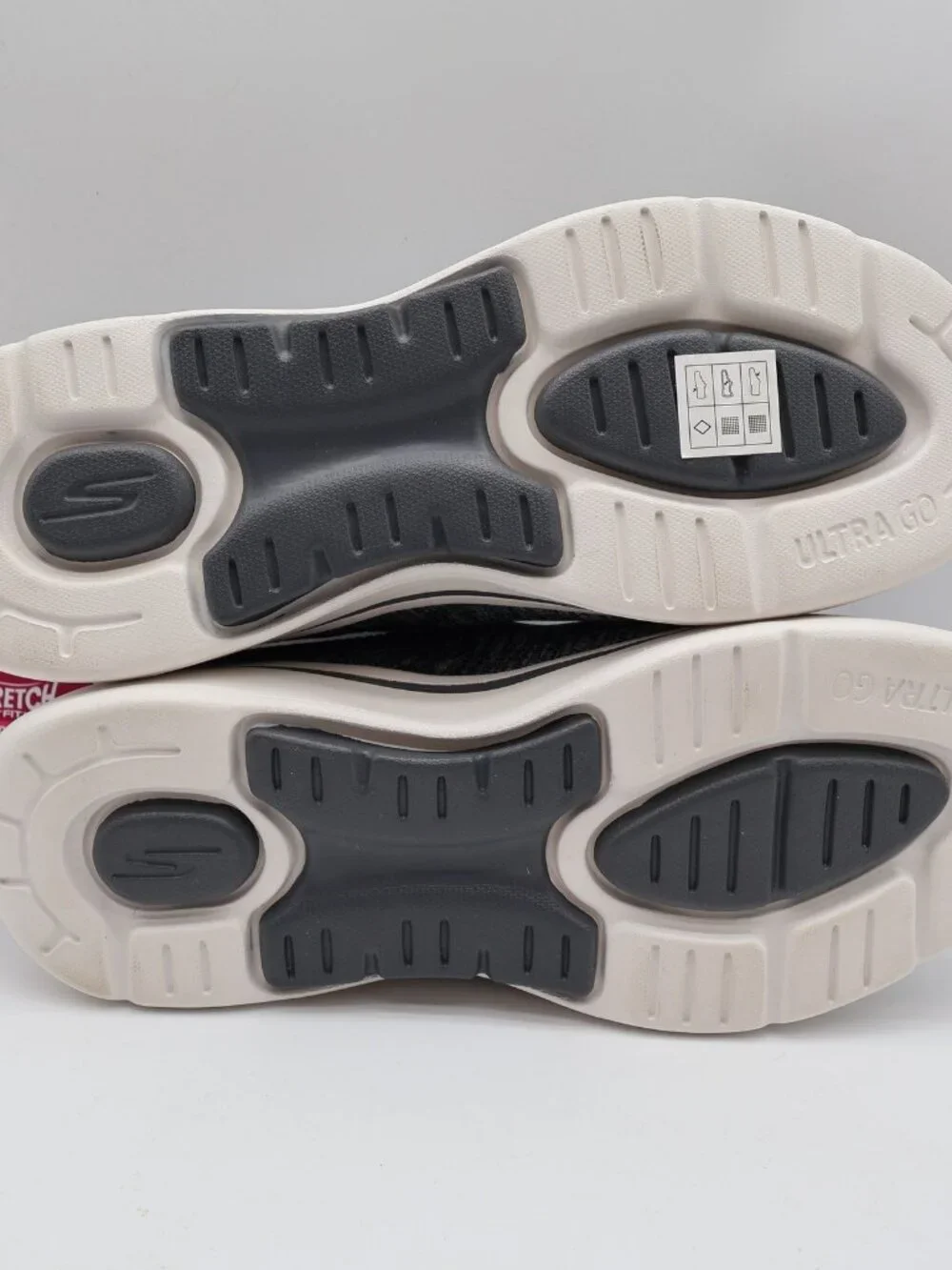 Skechers Go Walk Arch Fit Women's Slip On Gray Blue Rainbow Sunrise Size 10